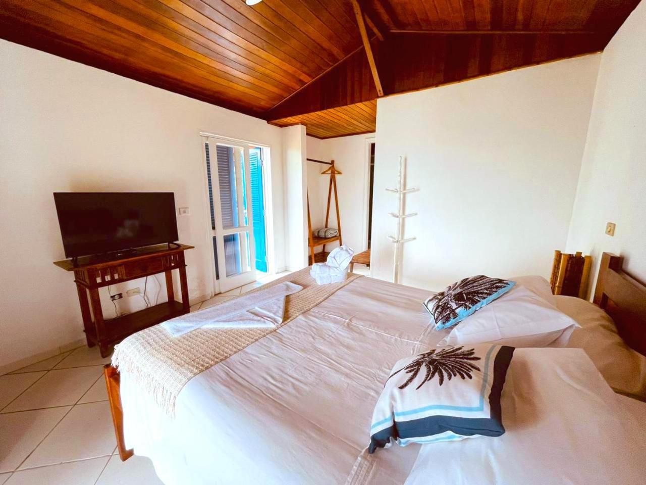 Velinn Pousada 8 Ilhas Ilhabela Buitenkant foto