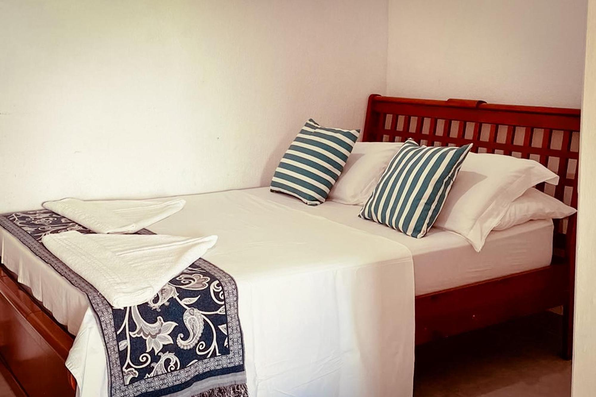 Velinn Pousada 8 Ilhas Ilhabela Kamer foto